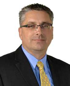 headshot of Kenneth McVey